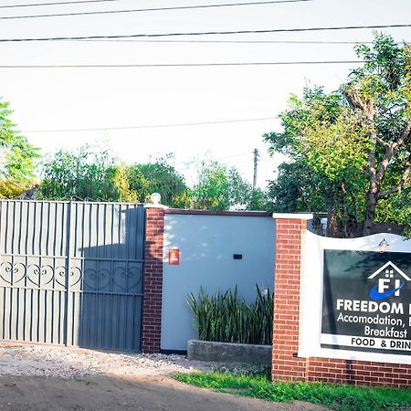 Freedom Inn Arusha Exterior photo